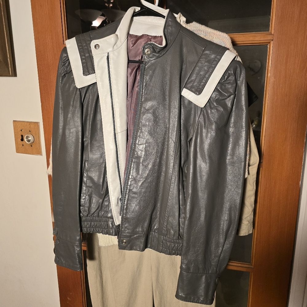 Vintage Jacket - Picture 1 of 6
